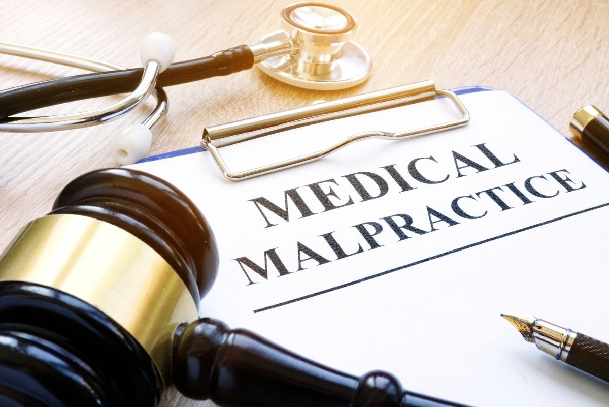 Medical malpractice lawyer